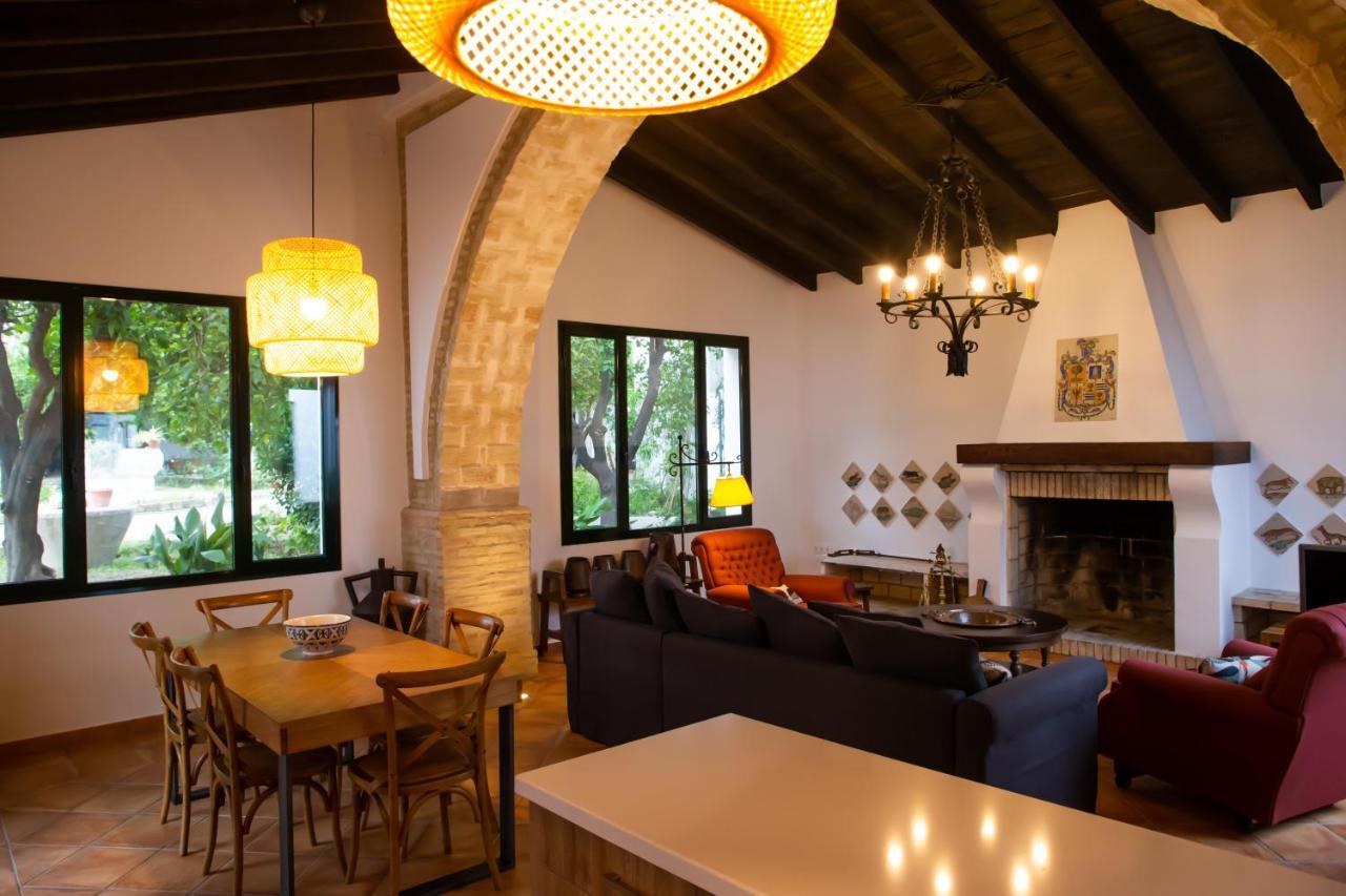 El Molino Del Huertezuelo Villa La Palma Del Condado Exterior photo